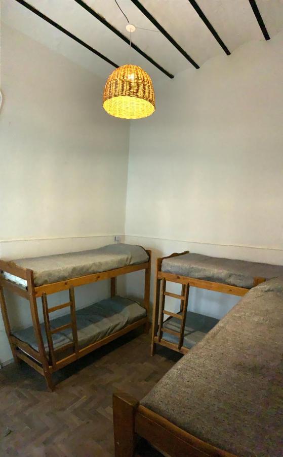 Mibaq Palermo Hostel บัวโนสไอเรส ภายนอก รูปภาพ