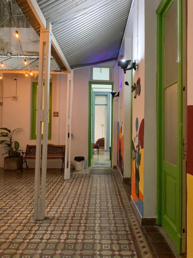 Mibaq Palermo Hostel บัวโนสไอเรส ภายนอก รูปภาพ